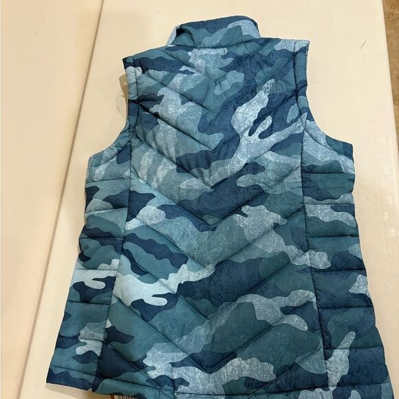 The North Face Vest Blue Camouflage - Picture 5 of 9